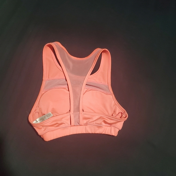 Pure & Simple Sporta Bra Size S - Picture 2 of 3